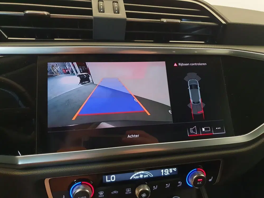 Audi Q3 35 TFSI Pro Line S Panoramadak uit 2021, foto 17