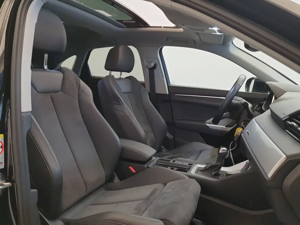 Audi Q3 35 TFSI Pro Line S Panoramadak uit 2021, foto 3