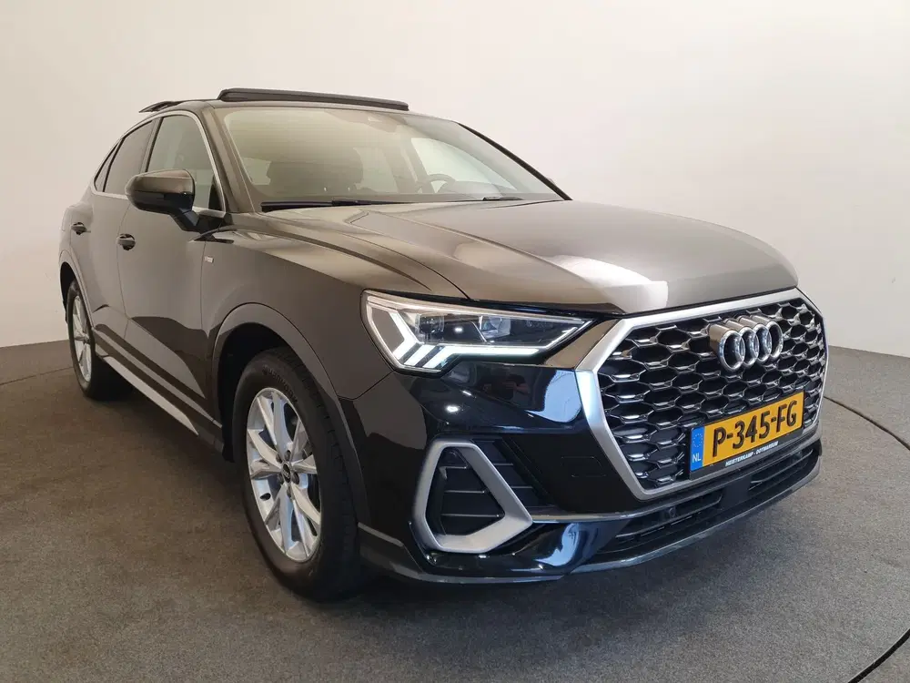 Audi Q3 35 TFSI Pro Line S Panoramadak uit 2021, foto 5