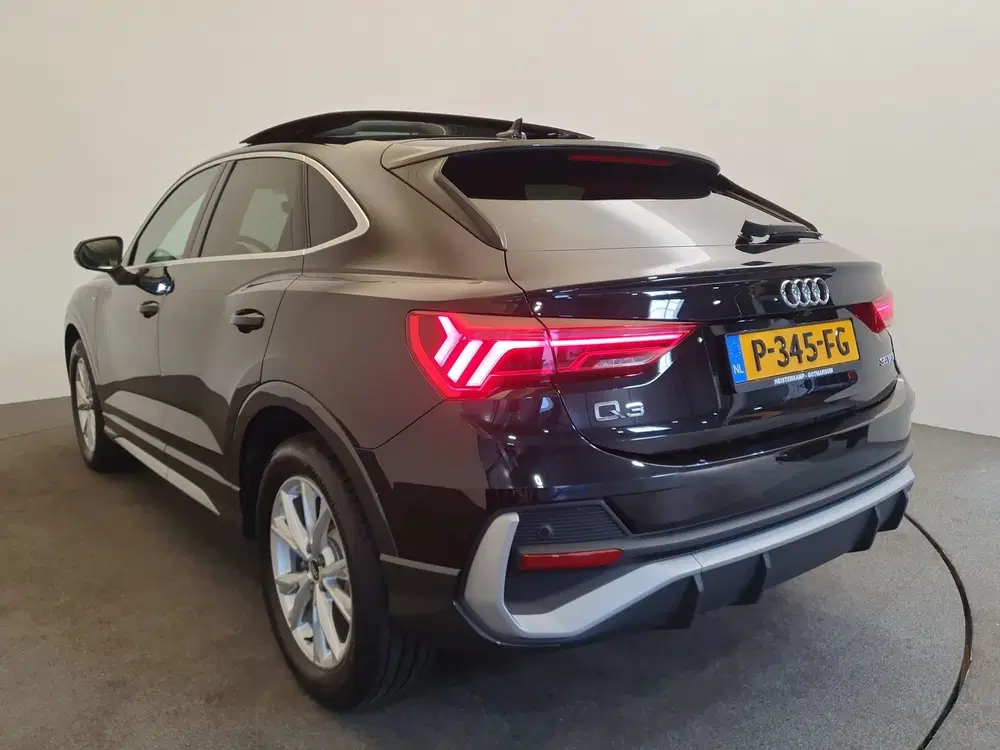 Audi Q3 35 TFSI Pro Line S Panoramadak uit 2021, foto 8