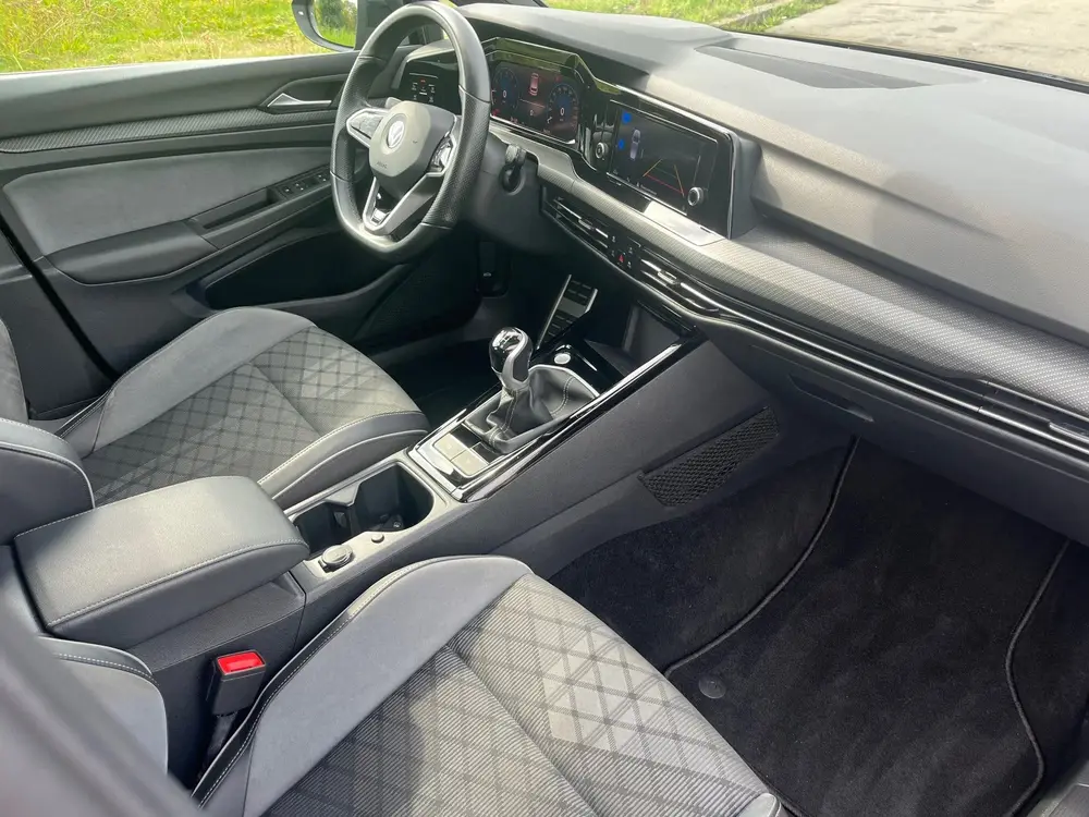 Volkswagen Golf 1.5 TSI R-Line Business+ uit 2022, foto 10