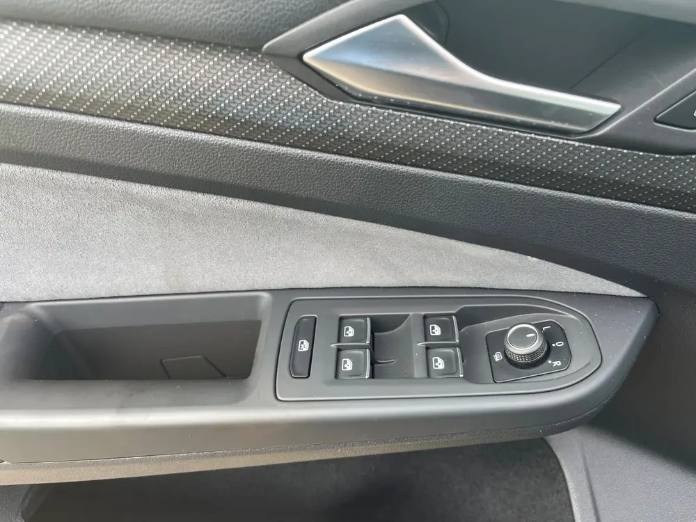 Volkswagen Golf 1.5 TSI R-Line Business+ uit 2022, foto 13