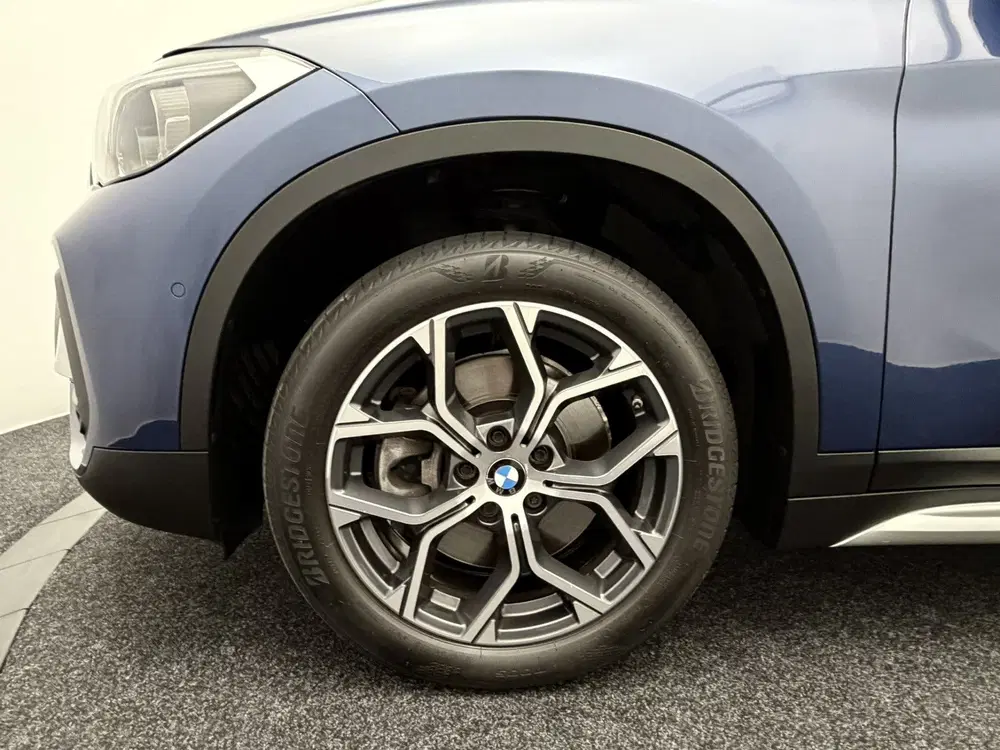 BMW X1 sDrive20i 179PK Business Edition Plus uit 2022, foto 14
