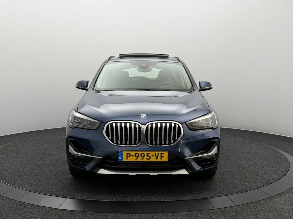 BMW X1 sDrive20i 179PK Business Edition Plus uit 2022, foto 20