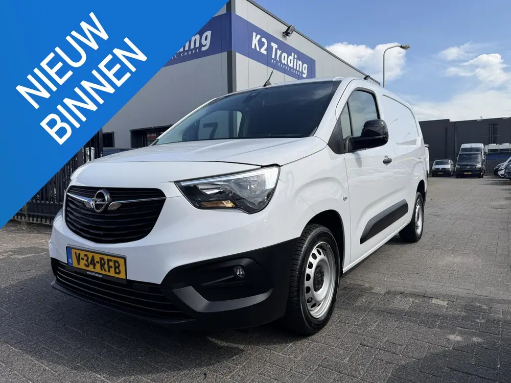Opel Combo 1.2 PureTech 110 S&S L2 BENZINE MARGE AUTO uit 2024