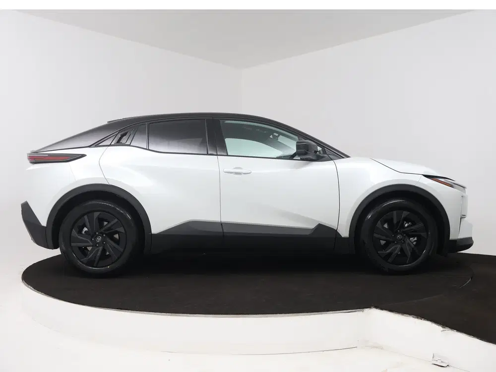 Toyota C-HR First Edition 77 kWh uit 2026, foto 14