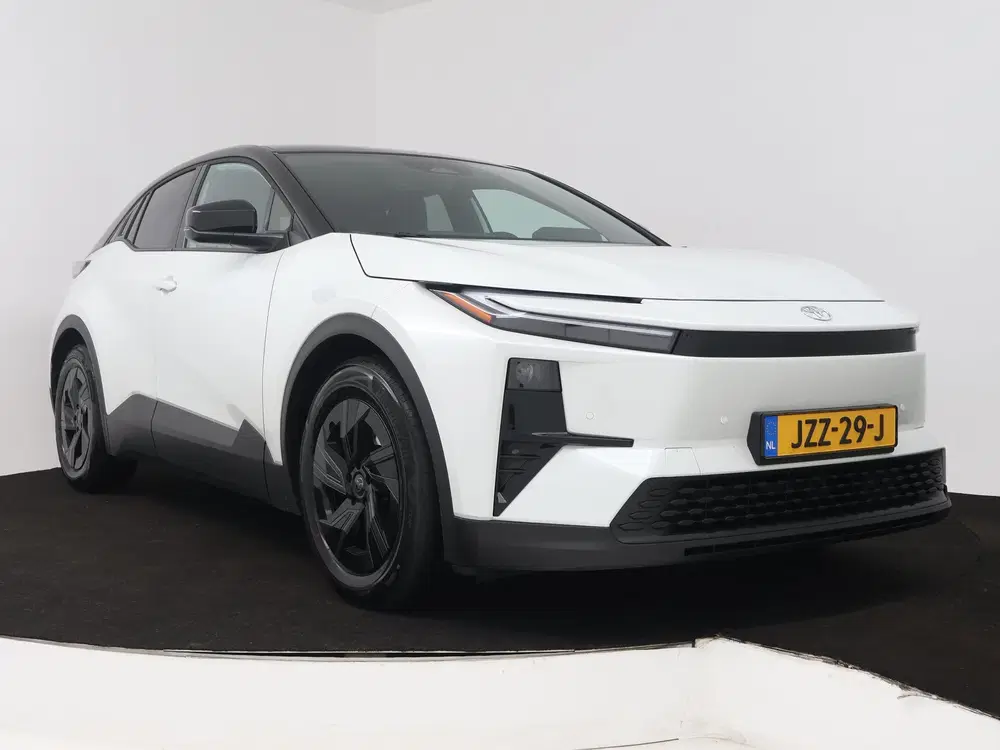 Toyota C-HR First Edition 77 kWh uit 2026, foto 15