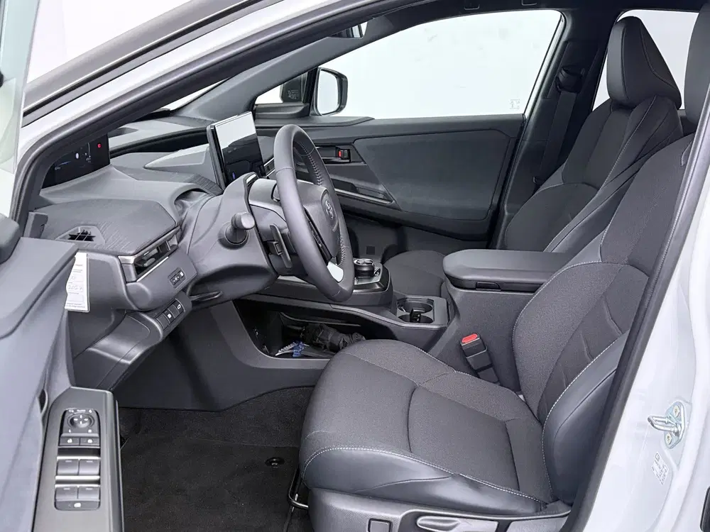 Toyota C-HR First Edition 77 kWh uit 2026, foto 18
