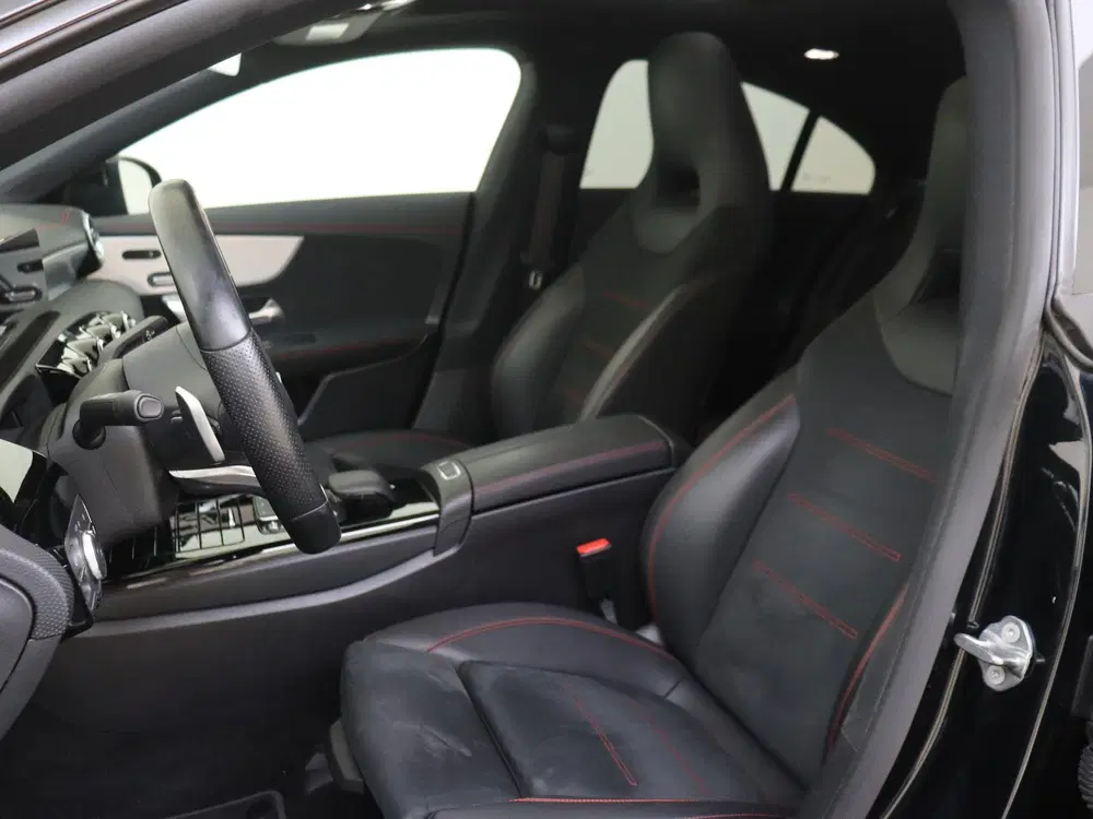 Mercedes-Benz CLA 200 Business Solution AMG uit 2022, foto 11