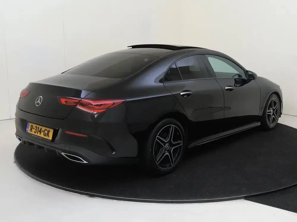 Mercedes-Benz CLA 200 Business Solution AMG uit 2022, foto 4