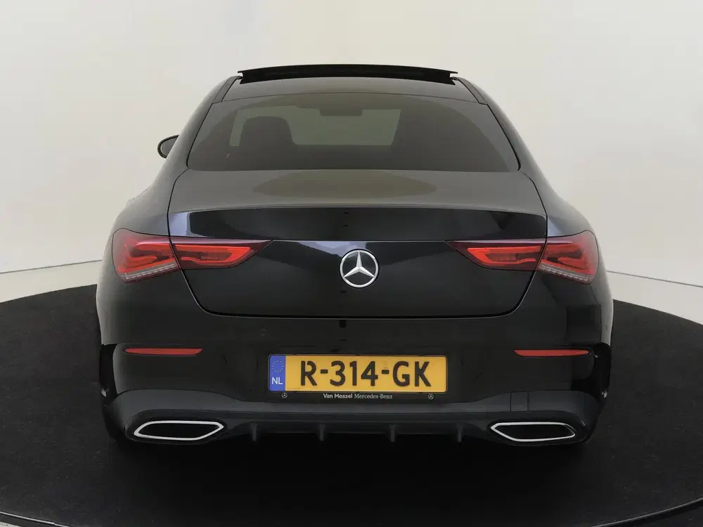 Mercedes-Benz CLA 200 Business Solution AMG uit 2022, foto 7