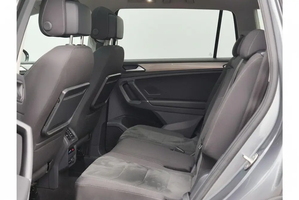 Volkswagen Tiguan Allspace 1.5 TSI DSG 150PK 7-ZITS PANO ADA uit 2020, foto 6