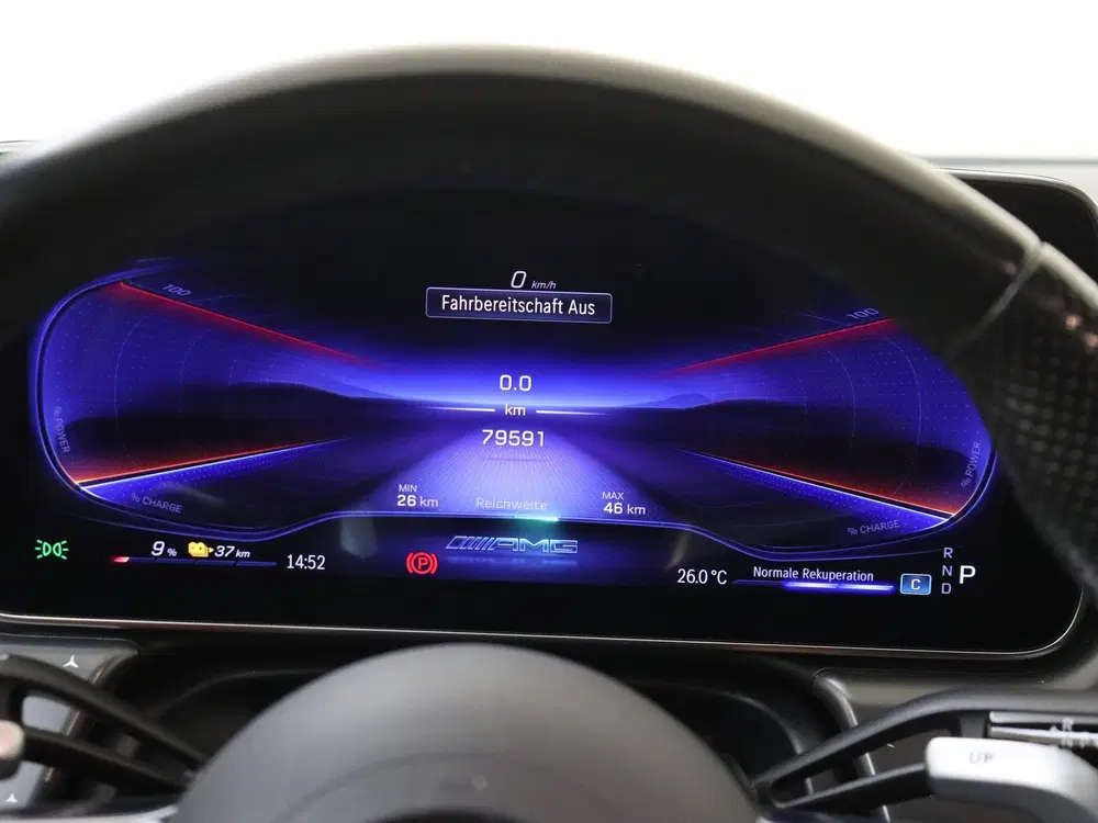 Mercedes-Benz EQE AMG 53 4MATIC+ 90 kWh uit 2022, foto 16