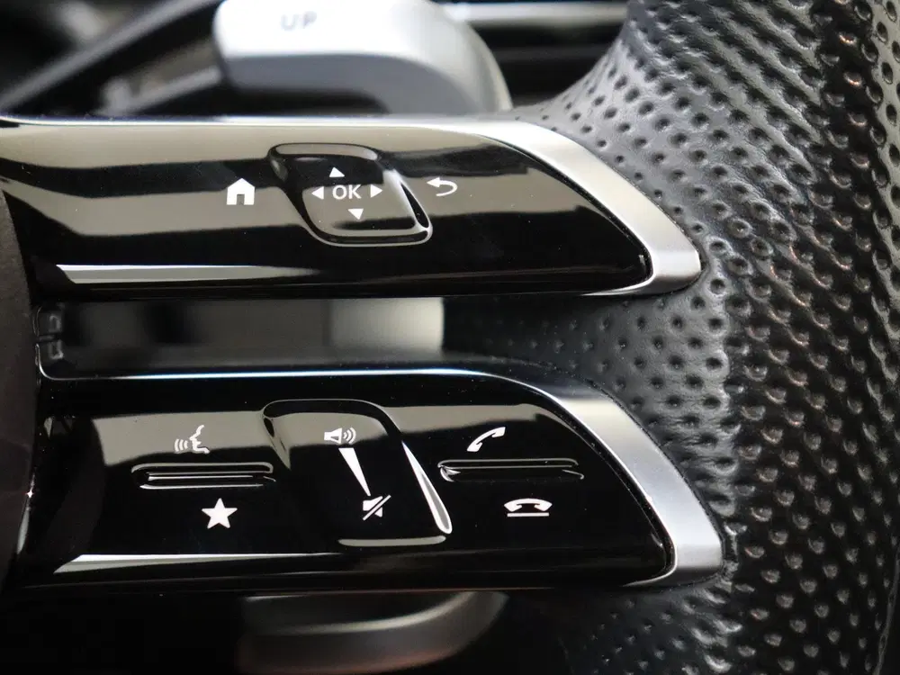 Mercedes-Benz EQE AMG 53 4MATIC+ 90 kWh uit 2022, foto 18