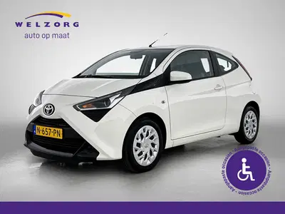 Toyota Aygo 1.0 VVT-i x-play uit 2021
