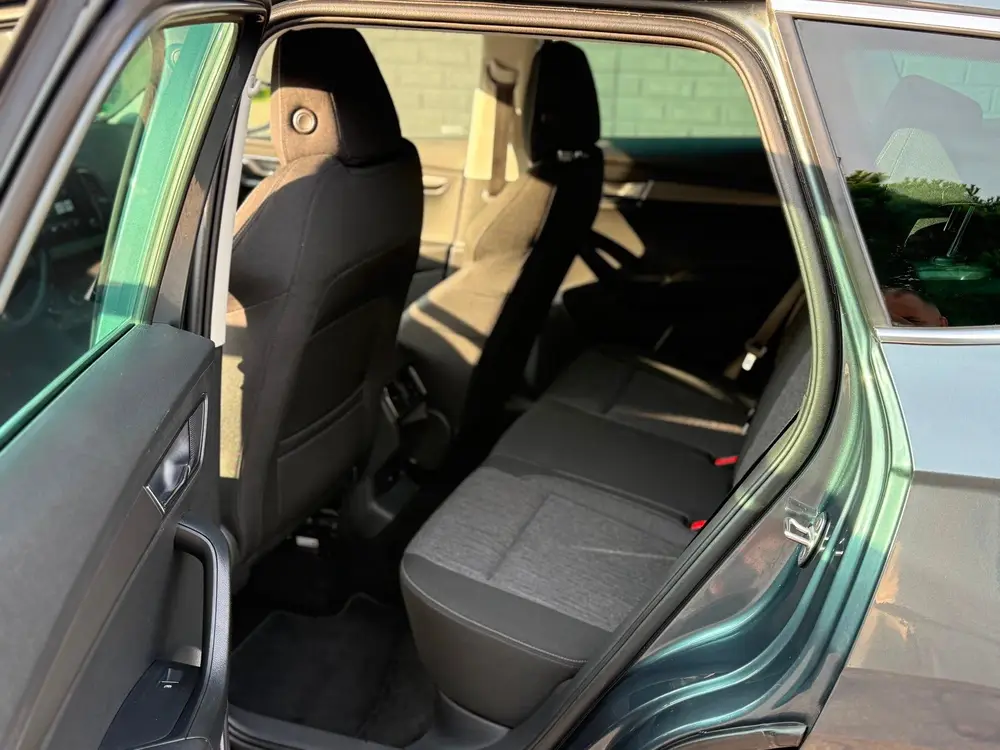 Skoda Karoq 1.5 TSI ACT AUTOMAAT Business Edition Xenon Virt uit 2019, foto 10