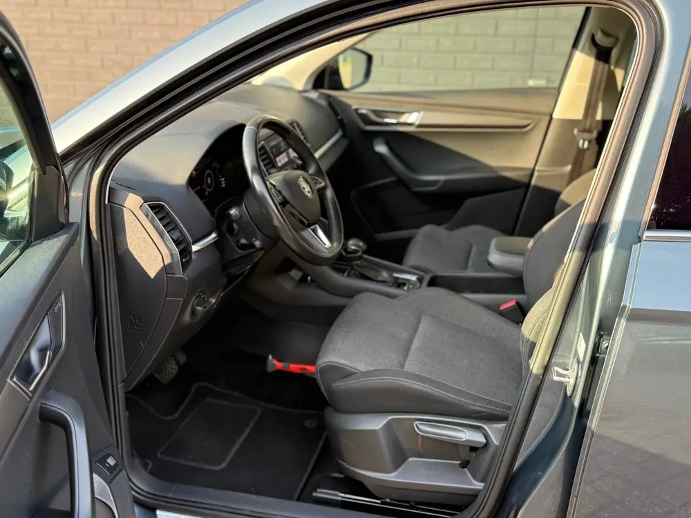 Skoda Karoq 1.5 TSI ACT AUTOMAAT Business Edition Xenon Virt uit 2019, foto 11