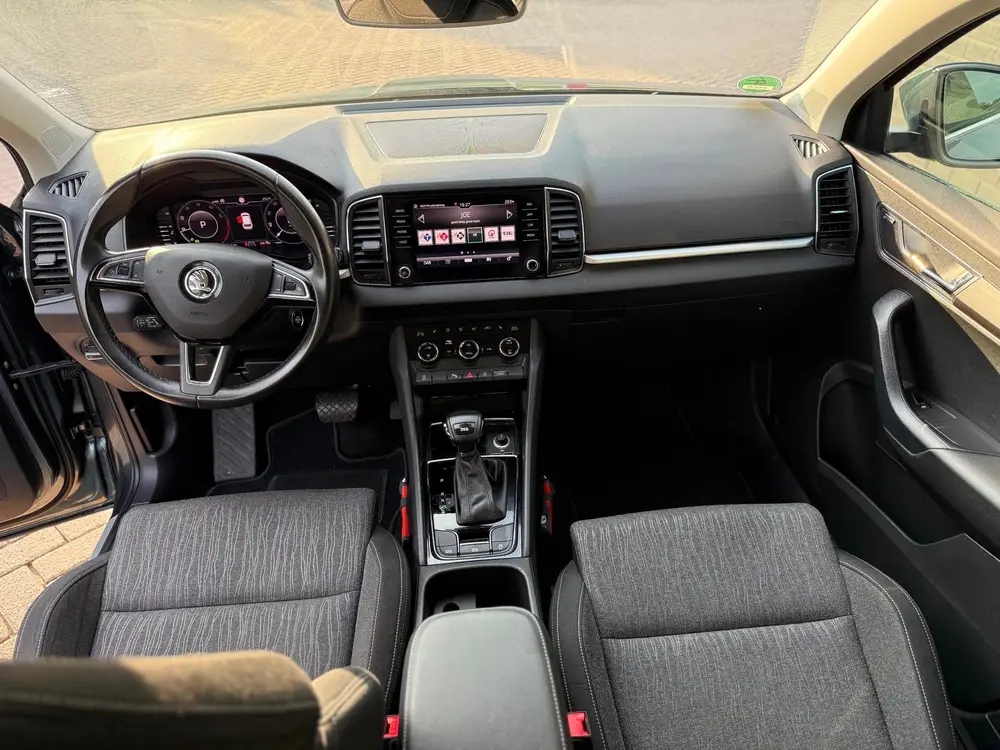 Skoda Karoq 1.5 TSI ACT AUTOMAAT Business Edition Xenon Virt uit 2019, foto 12