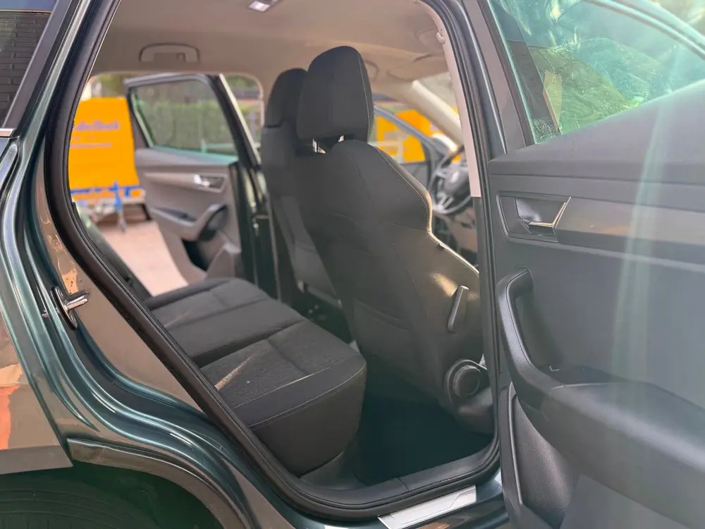 Skoda Karoq 1.5 TSI ACT AUTOMAAT Business Edition Xenon Virt uit 2019, foto 14