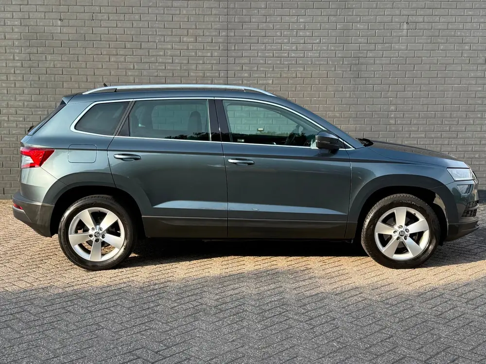 Skoda Karoq 1.5 TSI ACT AUTOMAAT Business Edition Xenon Virt uit 2019, foto 4