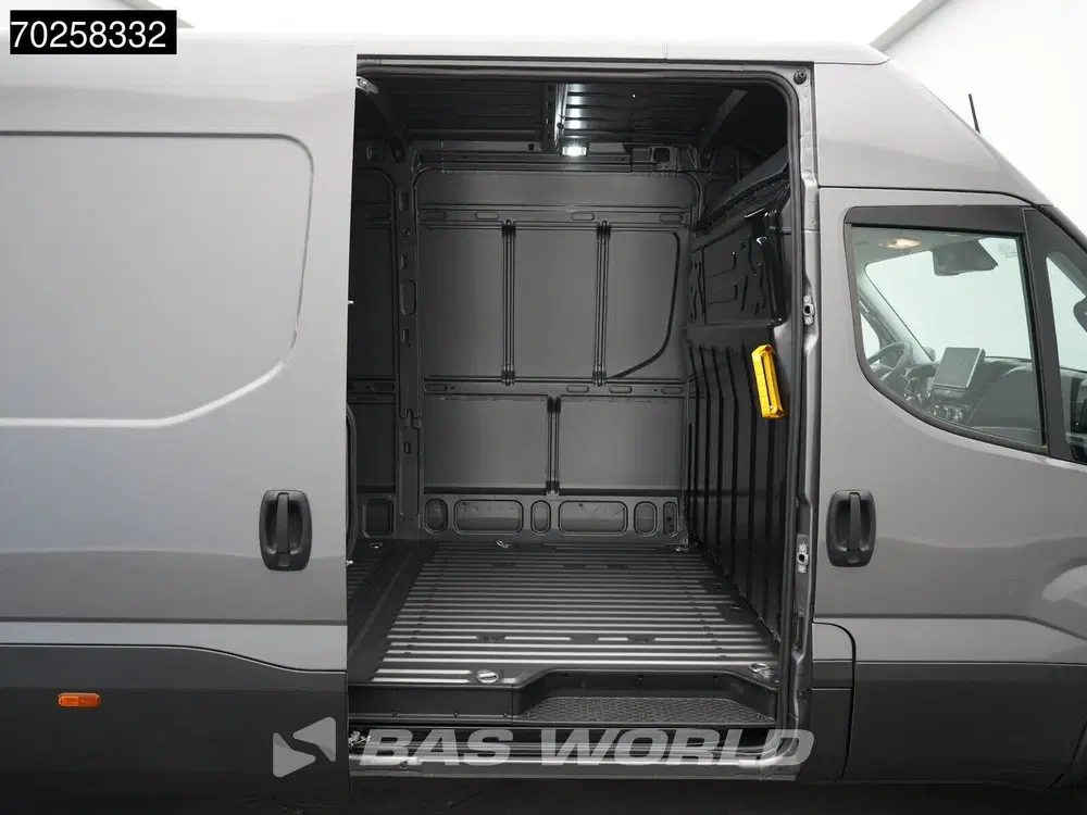Iveco Daily BPM VRIJ 3.0L Automaat 210PK L3H2 2025-Mo uit 2024, foto 10