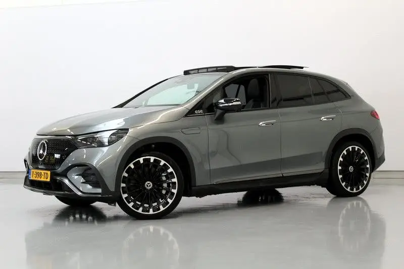 Mercedes-Benz EQE SUV 350 4Matic AMG Line 91 kWh uit 2023, foto 2