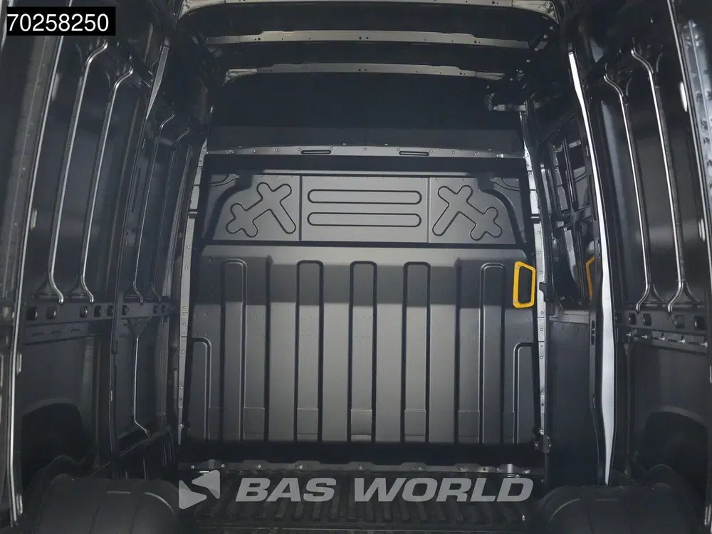 Iveco Daily BPM VRIJ 3.0L Automaat 210PK L2H2 2025-Mo uit 2024, foto 10