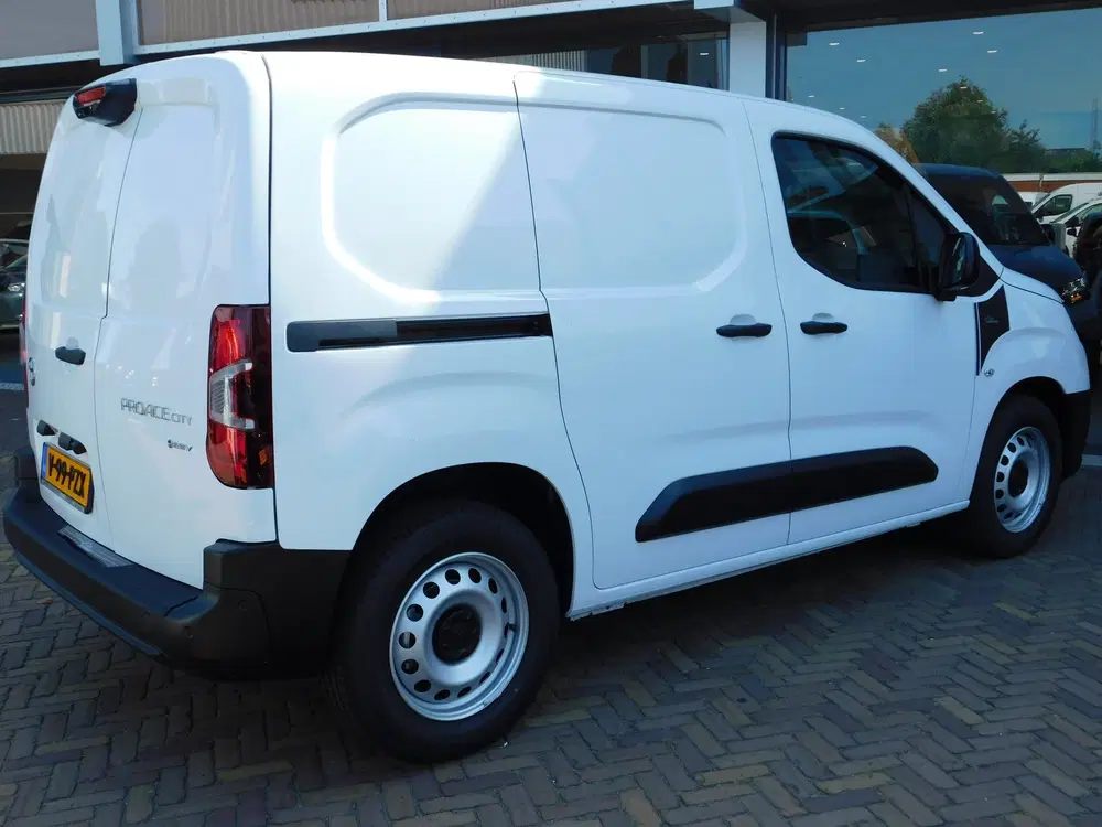 Toyota Proace City 10th Anniversary 50 kWh uit 2026, foto 6