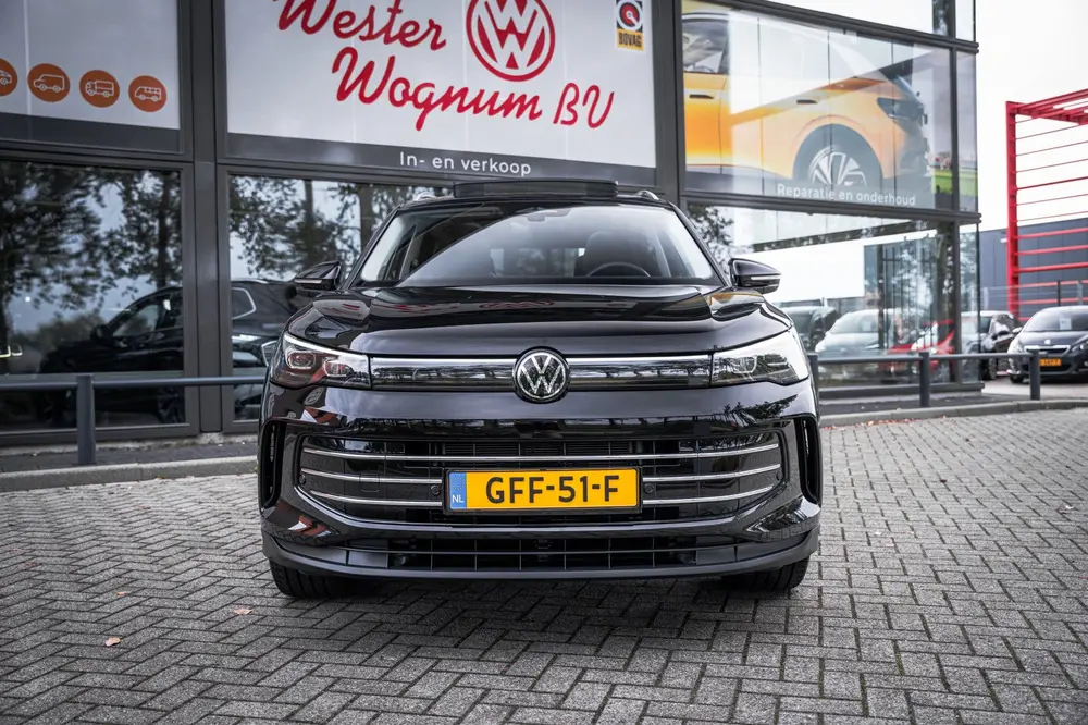 Volkswagen Tiguan 1.5 eTSI Elegance | LED | Panoramadak | Cr uit 2024, foto 16