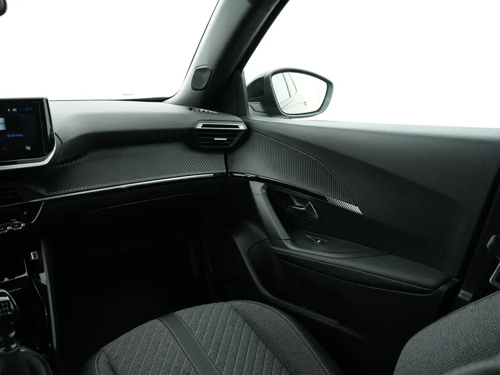 Peugeot 2008 1.2 HYBRID 145PK ALLURE E-DCS6 Trekhaak uit 2025, foto 12