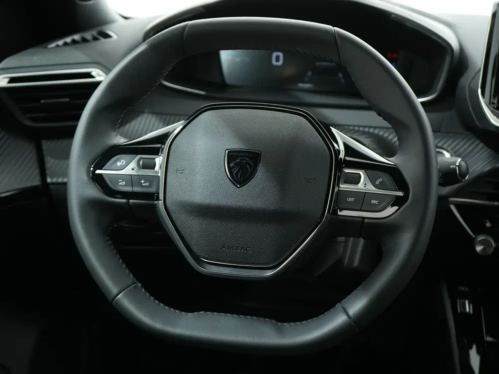 Peugeot 2008 1.2 HYBRID 145PK ALLURE E-DCS6 Trekhaak uit 2025, foto 8