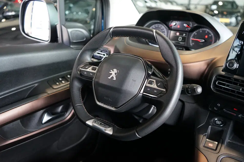 Peugeot Rifter 1.2 Puretech Long GT-Line DEALER ONDERHO uit 2020, foto 20