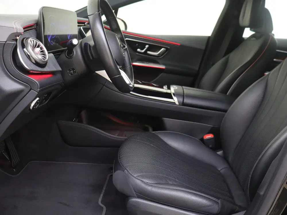 Mercedes-Benz EQE 300 Business Line 89 kWh uit 2023, foto 15
