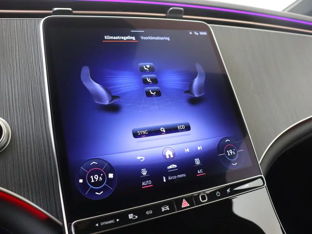 Mercedes-Benz EQE 300 Business Line 89 kWh uit 2023, foto 19