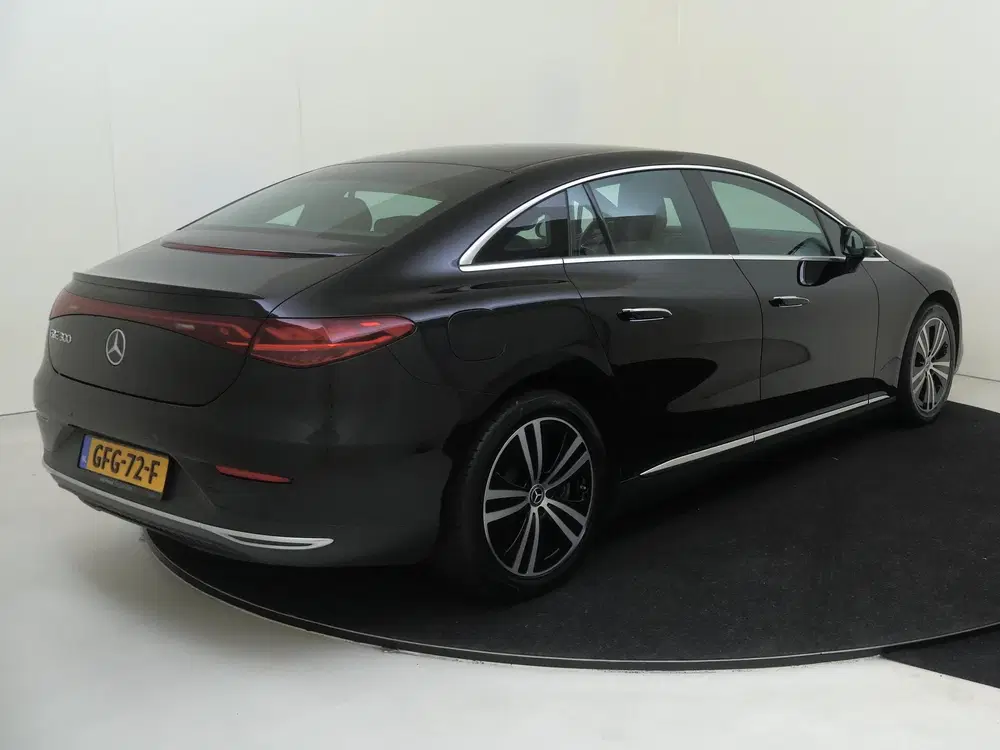 Mercedes-Benz EQE 300 Business Line 89 kWh uit 2023, foto 4