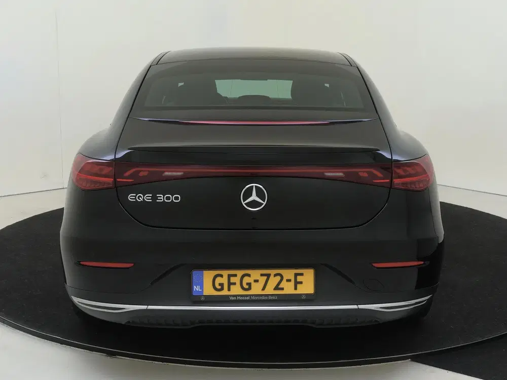 Mercedes-Benz EQE 300 Business Line 89 kWh uit 2023, foto 7