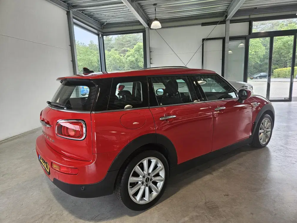 Mini Clubman 1.5 Cooper Business Edition Navigatie uit 2021, foto 5