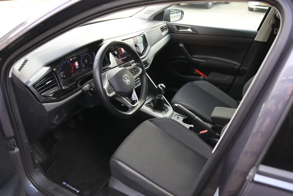 Volkswagen Polo 1.0 TSI Life Business / Navi / Apple car pla uit 2022, foto 20
