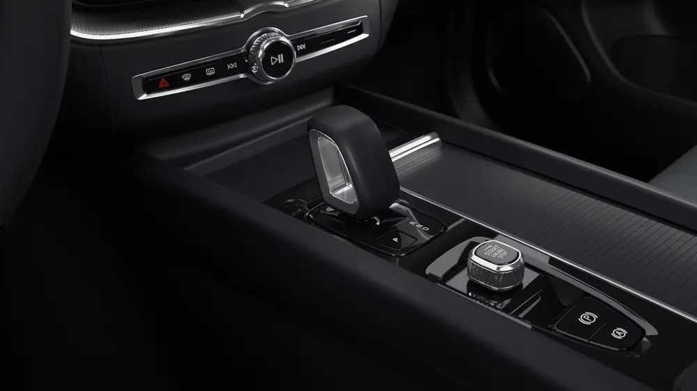 Volvo XC60 Recharge T6 AWD Essential Edition uit 2026, foto 9