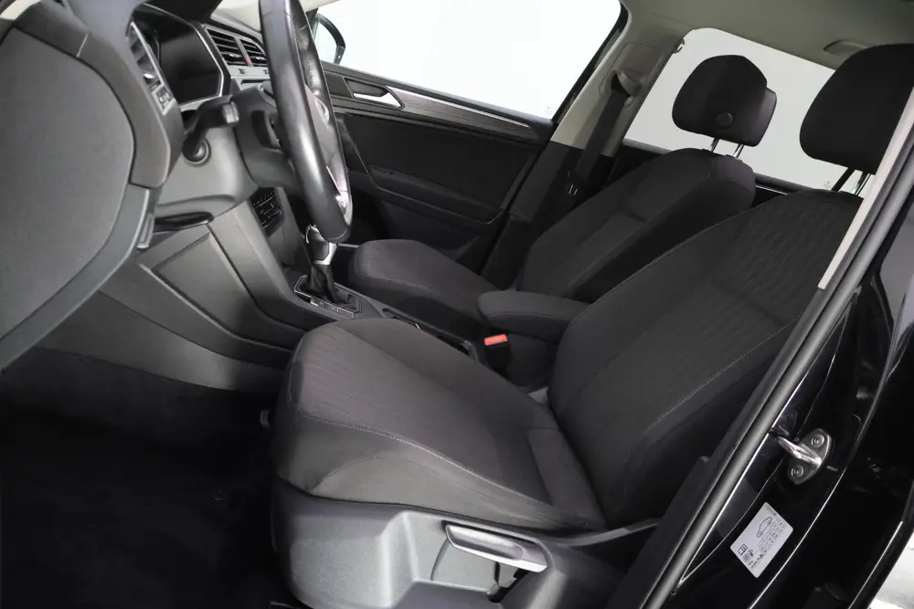 Volkswagen Tiguan Allspace 1.5 TSI Dsg COMFORTLINE Executive uit 2022, foto 10
