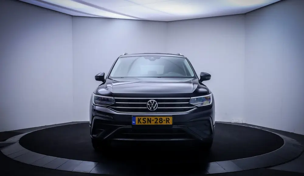 Volkswagen Tiguan Allspace 1.5 TSI Dsg COMFORTLINE Executive uit 2022, foto 2