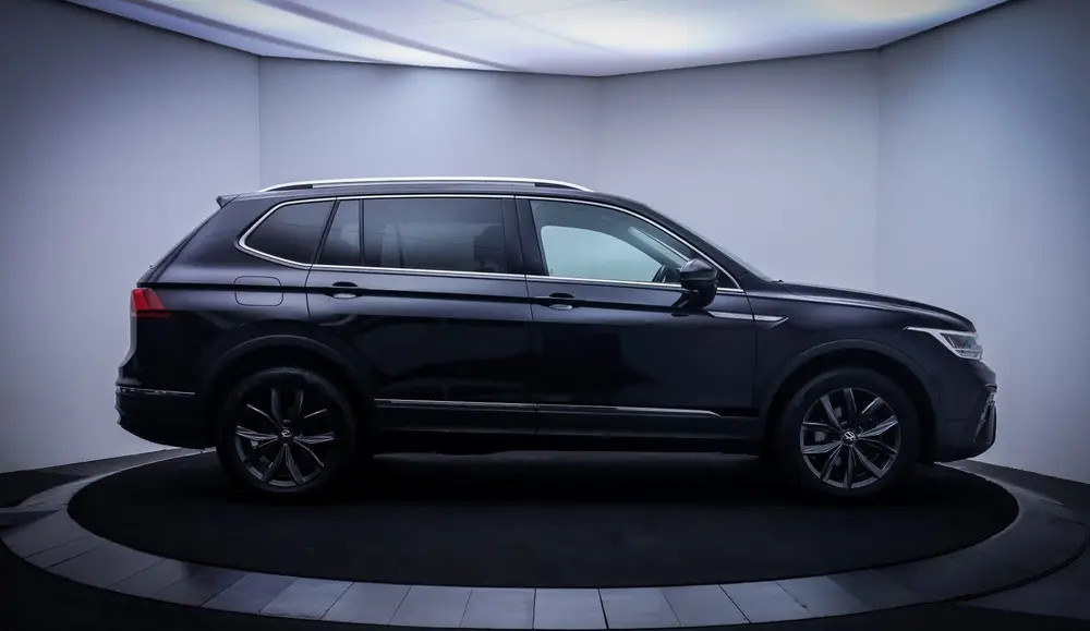 Volkswagen Tiguan Allspace 1.5 TSI Dsg COMFORTLINE Executive uit 2022, foto 4