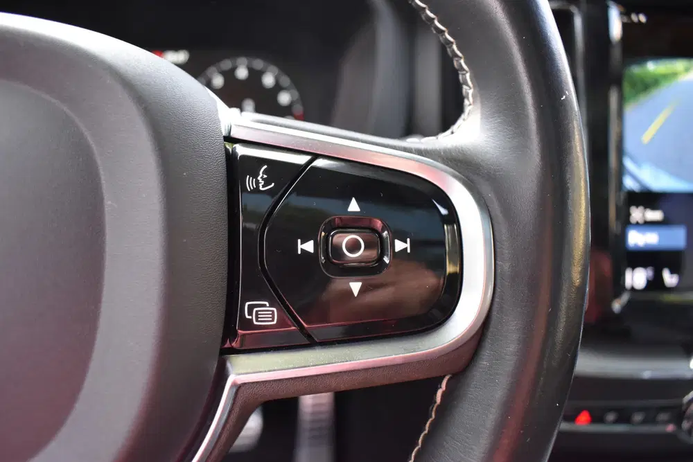 Volvo XC60 2.0 B4 R-Design 197PK PANO NIEUWSTAAT (bj uit 2021, foto 17