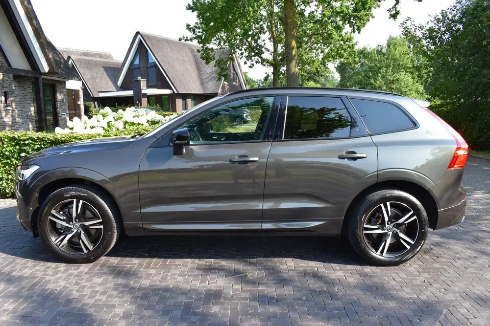 Volvo XC60 2.0 B4 R-Design 197PK PANO NIEUWSTAAT (bj uit 2021, foto 4