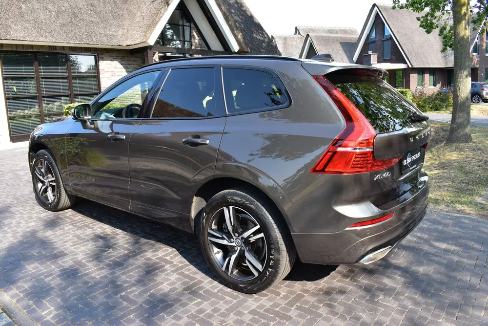 Volvo XC60 2.0 B4 R-Design 197PK PANO NIEUWSTAAT (bj uit 2021, foto 5