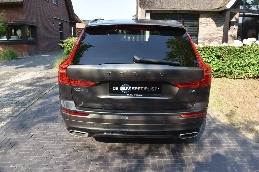 Volvo XC60 2.0 B4 R-Design 197PK PANO NIEUWSTAAT (bj uit 2021, foto 6
