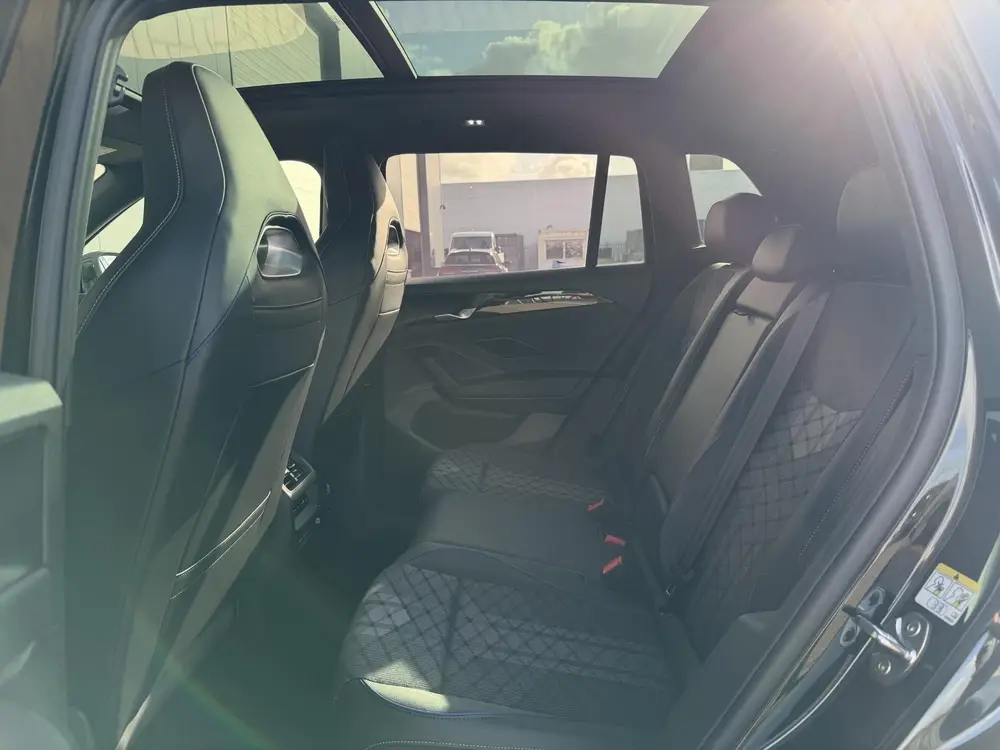 Volkswagen Tiguan 1.5 eHybrid R-Line Edition PANO | TREKHAAK uit 2025, foto 15
