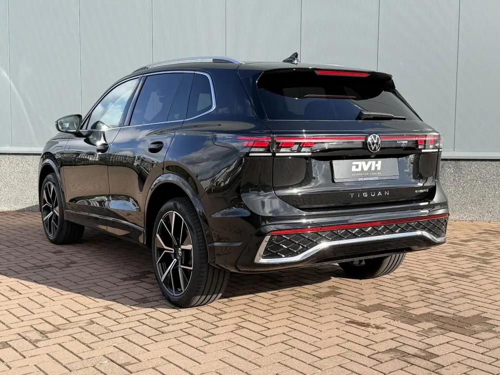 Volkswagen Tiguan 1.5 eHybrid R-Line Edition PANO | TREKHAAK uit 2025, foto 4