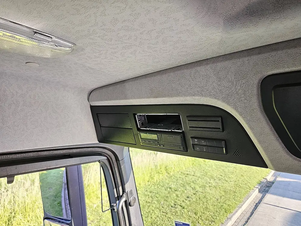 Mercedes-Benz Actros 2645 6x4 retarder 151tkm uit 2019, foto 10
