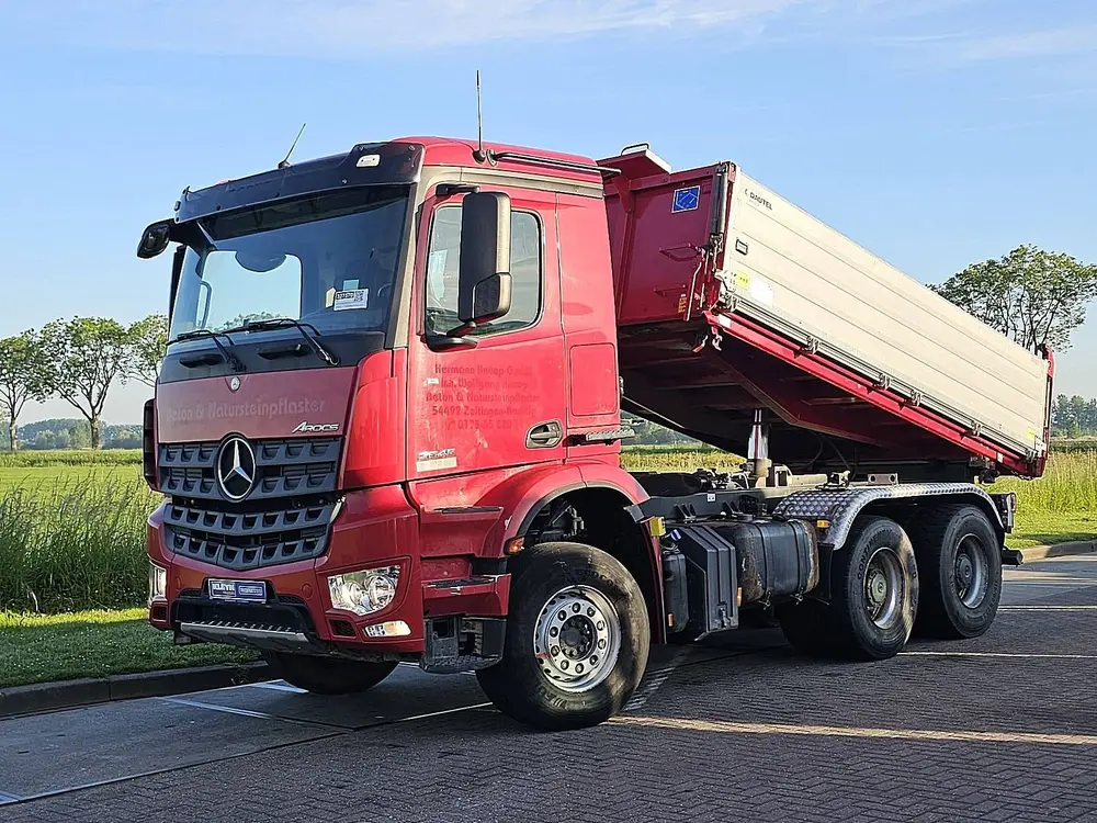 Mercedes-Benz Actros 2645 6x4 retarder 151tkm uit 2019, foto 2